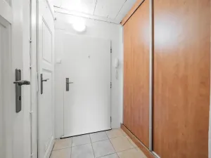 Pronájem bytu 2+kk, Praha - Smíchov, Holečkova, 39 m2