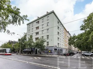 Prodej bytu 2+kk, Praha - Holešovice, Komunardů, 50 m2