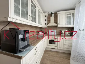 Pronájem bytu 2+1, Karlovy Vary, Klínovecká, 64 m2