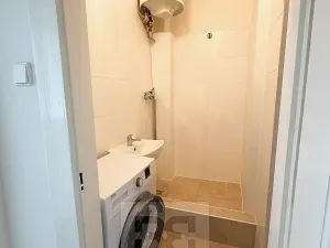 Pronájem bytu 2+1, Praha - Holešovice, 52 m2