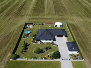 Prodej rodinného domu, Borovany, 237 m2