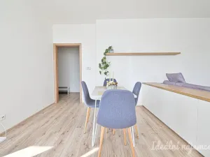 Pronájem bytu 2+kk, Slavkov u Brna, Slovanská, 67 m2