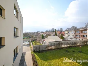 Pronájem bytu 2+kk, Slavkov u Brna, Slovanská, 67 m2