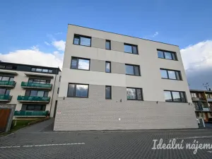 Pronájem bytu 2+kk, Slavkov u Brna, Slovanská, 67 m2