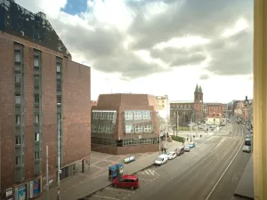 Pronájem bytu 1+kk, Praha, Viktora Huga, 38 m2