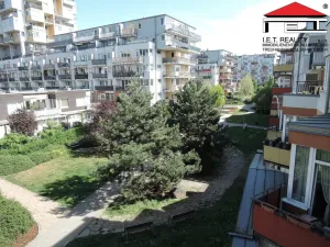 Pronájem bytu 2+kk, Praha - Vysočany, Poděbradská, 49 m2