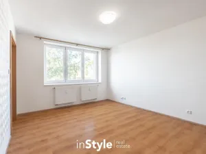 Pronájem bytu 2+kk, Bzenec, náměstí Svobody, 50 m2