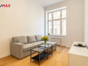 Pronájem bytu 2+kk, Praha - Vinohrady, Korunní, 55 m2