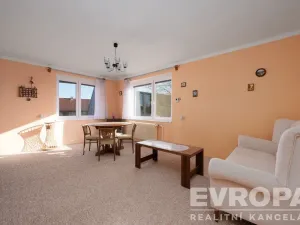 Prodej rodinného domu, Loket - Němčice, 263 m2