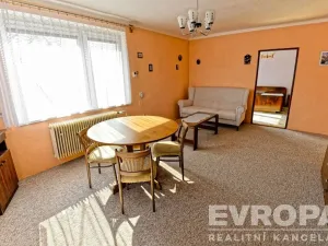 Prodej rodinného domu, Loket - Němčice, 263 m2