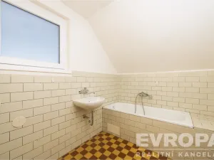 Prodej rodinného domu, Loket - Němčice, 263 m2