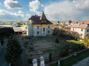 Prodej vily, Nový Bydžov, Třída B. Smetany, 500 m2