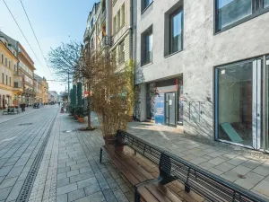 Pronájem obchodního prostoru, Pardubice, třída Míru, 390 m2