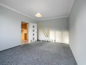 Pronájem bytu 1+1, Klatovy - Klatovy III, Pod Hůrkou, 35 m2