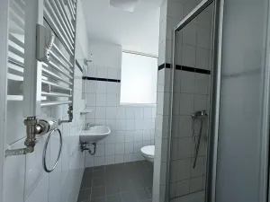 Pronájem bytu 1+kk, Praha - Střížkov, Děčínská, 23 m2