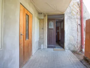 Prodej činžovního domu, Smečno, 779 m2