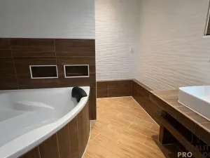 Prodej bytu 4+1, Třinec, Sosnová, 80 m2