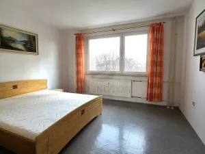 Pronájem bytu 3+1, Praha - Strašnice, Gutova, 80 m2