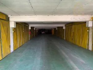 Prodej garáže, Praha - Troja, Čimická, 18 m2