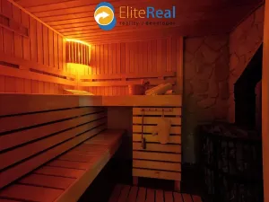 Prodej vícegeneračního domu, Příkazy, 344 m2