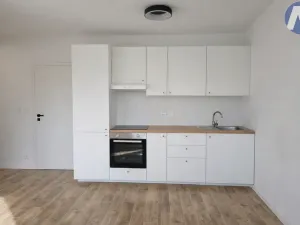 Pronájem bytu 1+kk, Vimperk - Vimperk II, 1. máje, 33 m2