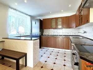 Pronájem bytu 2+1, Praha - Košíře, náměstí Josefa Machka, 54 m2