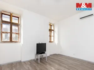 Prodej rodinného domu, Chrast, Náměstí, 200 m2