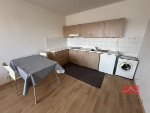 Pronájem bytu 2+kk, Humpolec, Lužická, 35 m2