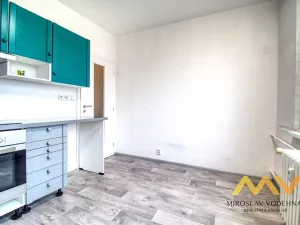 Pronájem bytu 1+1, Hradec Králové - Třebeš, Milady Horákové, 37 m2