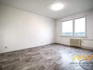 Pronájem bytu 1+1, Hradec Králové - Třebeš, Milady Horákové, 37 m2