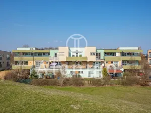 Prodej bytu 3+kk, Horoměřice, Komenského, 72 m2