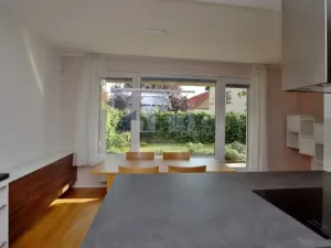 Pronájem bytu 4+kk, Praha, Ke Stírce, 99 m2