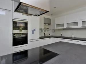 Pronájem bytu 4+kk, Praha, Ke Stírce, 99 m2