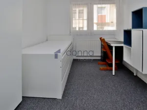 Pronájem bytu 4+kk, Praha, Ke Stírce, 99 m2