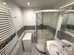 Prodej bytu 3+1, Praha - Hlubočepy, Lohniského, 69 m2