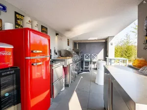 Prodej rodinného domu, Králův Dvůr, Na Vinohradech, 140 m2