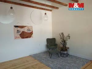 Pronájem bytu 2+kk, Praha, Janáčkovo nábřeží, 40 m2