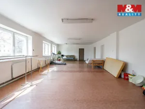 Prodej obchodního prostoru, Jemnice, Tyršova, 800 m2