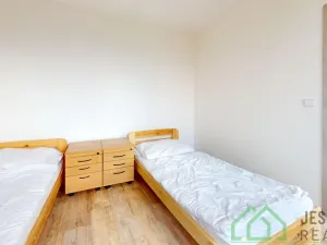 Prodej bytu 3+1, Žulová, Na Rybníčku, 74 m2