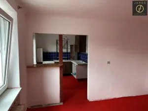 Prodej bytu 2+1, Stochov, J. A. Komenského, 43 m2