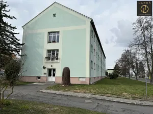 Prodej bytu 2+1, Stochov, J. A. Komenského, 43 m2