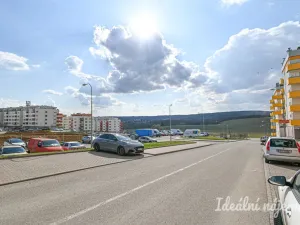 Pronájem bytu 2+kk, Brno, Listnatá, 47 m2