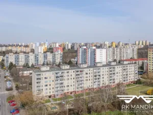 Prodej bytu 1+kk, Praha - Modřany, Nikoly Vapcarova, 32 m2