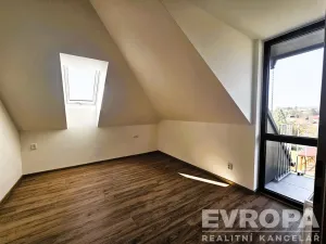 Pronájem bytu 2+kk, Dolní Branná, 51 m2