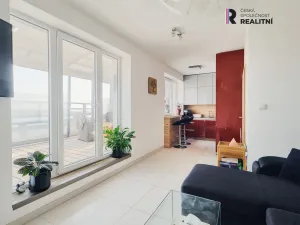 Prodej bytu 3+1, Kladno - Kročehlavy, Jaroslava Holečka, 65 m2