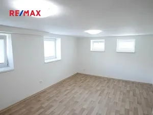 Pronájem bytu 2+1, Novosedly, 52 m2