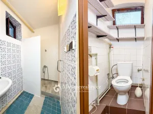 Prodej rodinného domu, Hodonice, U Kostela, 260 m2