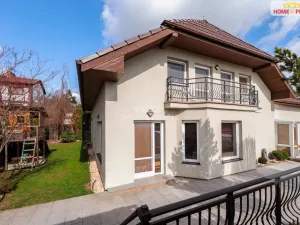 Prodej rodinného domu, Praha - Točná, Na Stráňkách, 395 m2