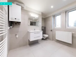 Prodej bytu 2+1, Olomouc - Nové Sady, Za poštou, 55 m2