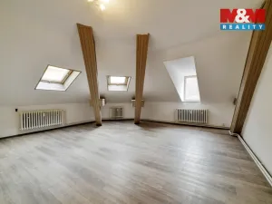Pronájem bytu 3+1, Mariánské Lázně, Hlavní třída, 110 m2